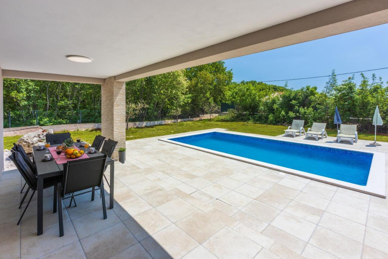 Trget Villa Deluxe מראה חיצוני תמונה